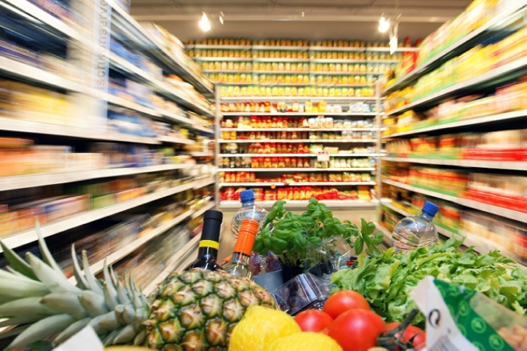 Húsvéti rekordokra számítanak a hazai áruházláncok