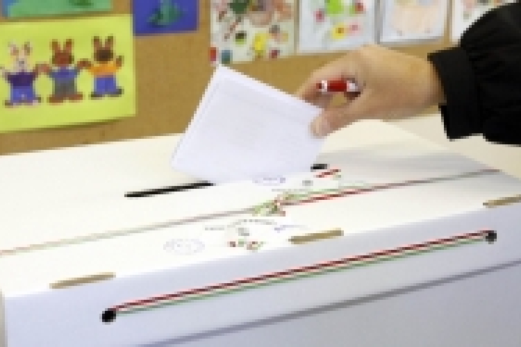 Választás: már 120 ezer külhoni magyar regisztrált 