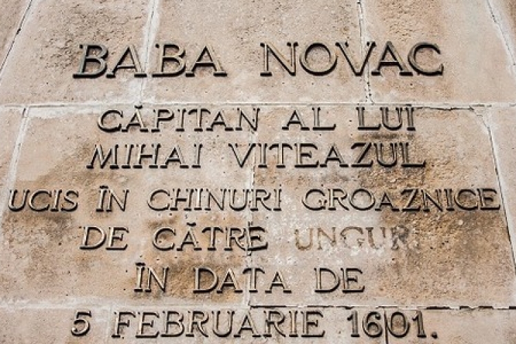 Visszakerült a magyarokat sértő felirat a kolozsvári Baba Novac-szoborra