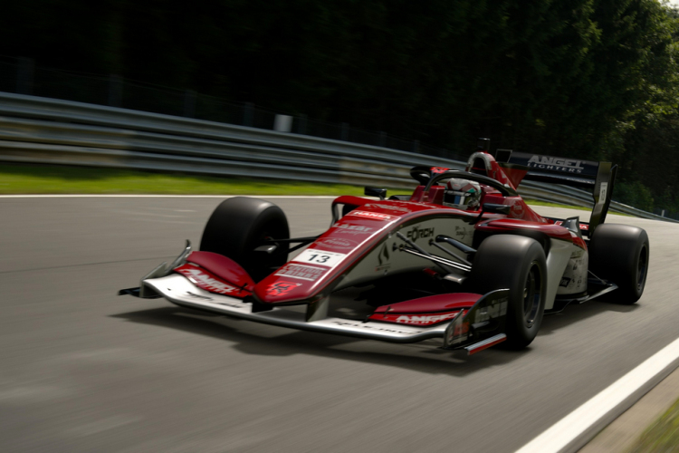 Virtuális pályákon kezdi a 2020-as szezont a Gender Racing