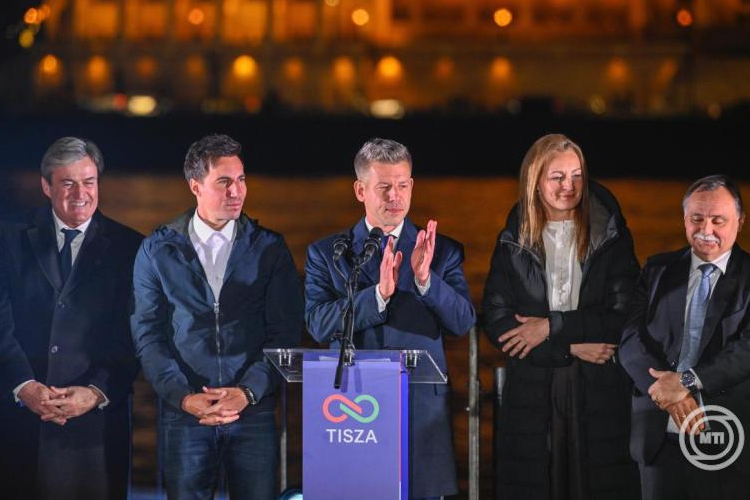 Magyar Péter: a Tisza-kormány minden magyart képviselni fog