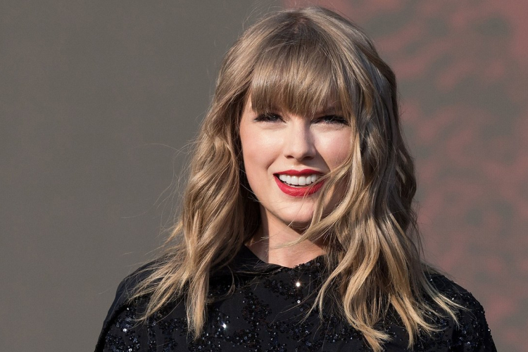 Taylor Swift a legtöbbet kereső híresség - ITT a Forbes lista