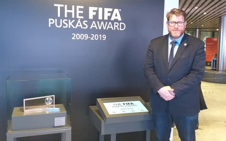 Kiállították a Puskás-díjat a zürichi FIFA Múzeumban