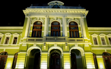 JÚLIUS 1. SZERDA MUNKASZÜNETI NAP LESZ A HIVATALOKBAN