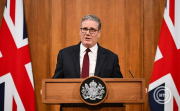 Brit miniszterelnök: Nagy-Britanniát nem fogják belerángatni ebbe a háborúba