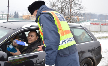 Fokozott rendőri figyelem a havas, csúszós utakon